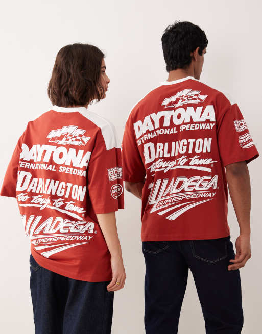 ASOS DESIGN - Rød og oversized unisex-t-shirt med Nascar-print med pufdesign, 4 af 4