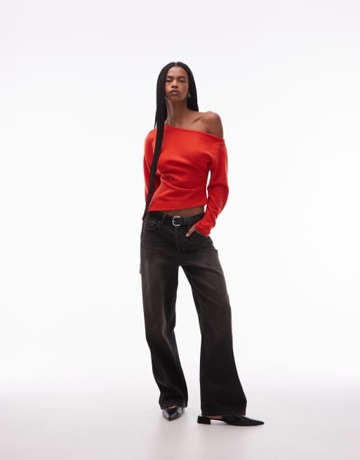 ASOS DESIGN - Rød og superblød offshoulder-top med lange ærmer og korsettalje , 2 af 4