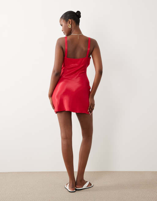 ASOS DESIGN - Rød slip-minikjole i satin med syningsdetaljer, 4 af 4