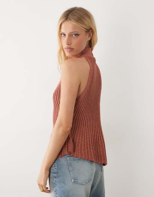 ASOS DESIGN - Rød top i metallisk strik med asymmetrisk snit og halterneck, 4 af 4