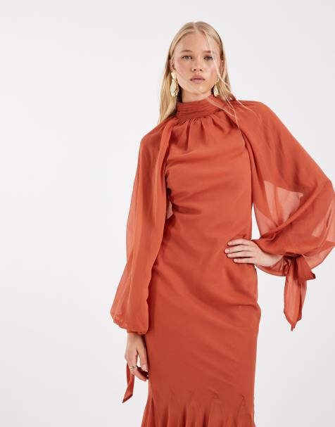 ASOS DESIGN – Rdzawa sukienka maxi z golfem i godetami na dole - view 1