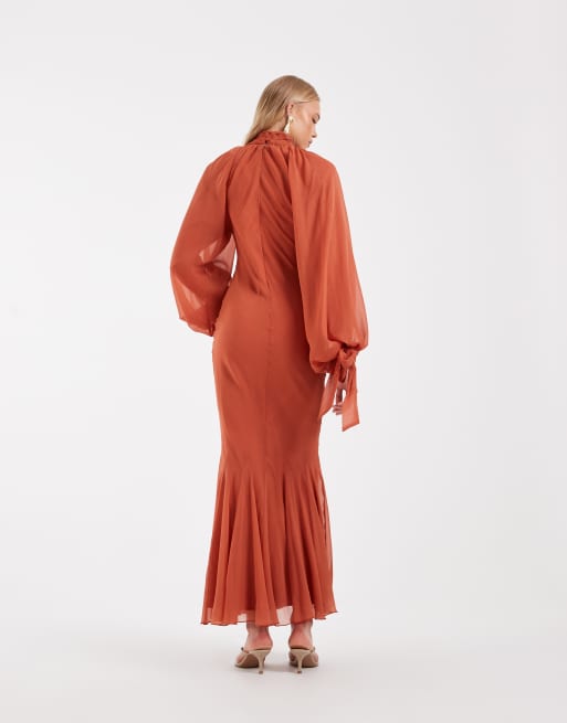 ASOS DESIGN – Rdzawa sukienka maxi z golfem i godetami na dole, 3 z 4