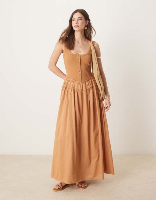 ASOS DESIGN – Rdzawa sukienka maxi z prążkowaną górą z guzikami i popelinową spódnicą maxi