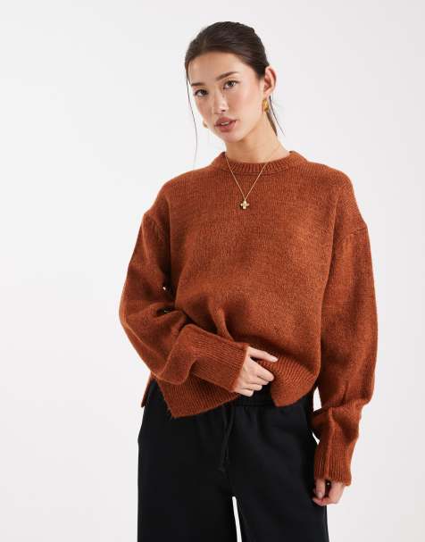 ASOS DESIGN – Rdzawobrązowy sweter o pudełkowym kroju z okrągłym dekoltem i rozcięciem z boku - view 1