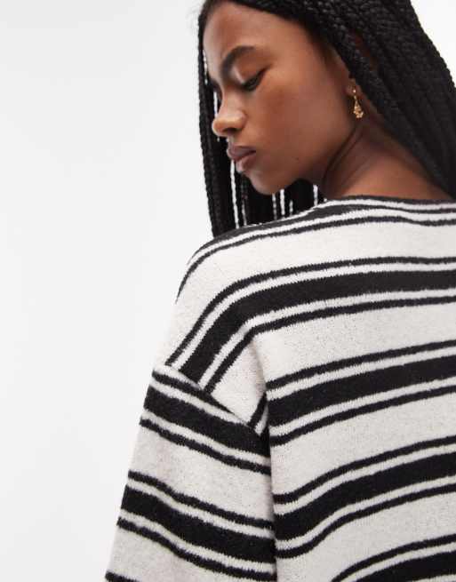 ASOS DESIGN - Recht geborsteld gestreept cropped T-shirt in wit en zwart, 3 van 4