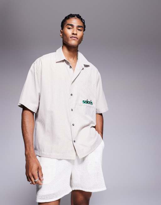 ASOS DESIGN - Recht oversized overhemd met borduursel op de borst in naturel ruit