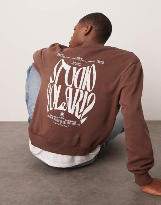 ASOS DESIGN - Recht oversized sweatshirt met print in bruin