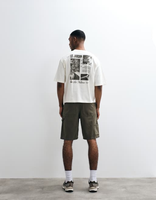 ASOS DESIGN - Recht oversized T-shirt met grafische print op de achterkant in crème, 3 van 5
