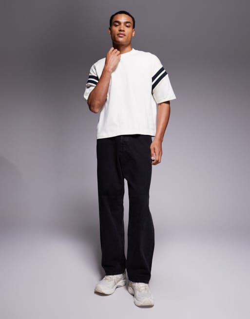 ASOS DESIGN - Recht oversized T-shirt met inzetstukken in crème, 2 van 5