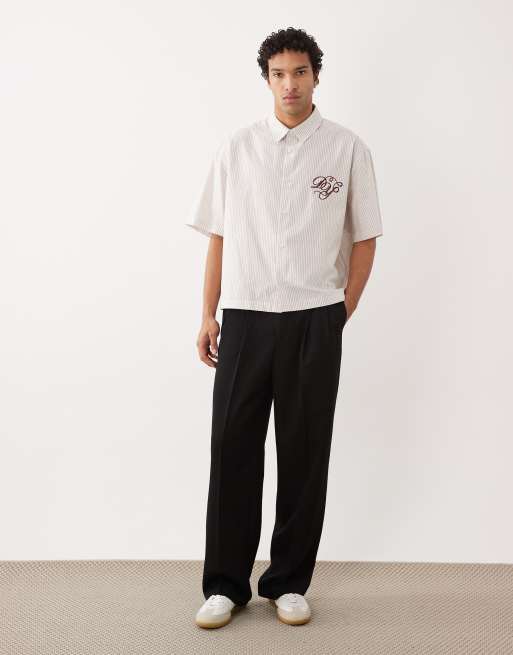 ASOS DESIGN - Recht ruimvallend gestreept overhemd met borduursel op de borst in gebroken wit, 2 van 5