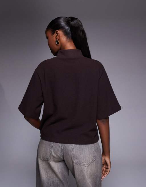 ASOS DESIGN - Rechte geribbelde top met opstaande boord in bruin, 2 van 4