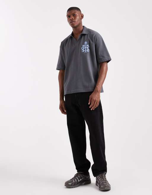 ASOS DESIGN - Rechte oversized polo van zware piqué stof met verlaagde schouders en logoborduursel op de borst in antracietgrijs, 2 van 5