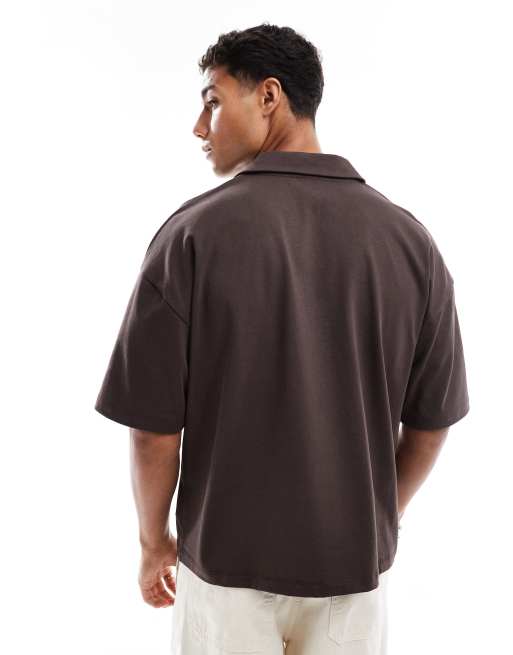 ASOS DESIGN - Rechte oversized polo van zware stof met reverskraag in bruin  , 4 van 4