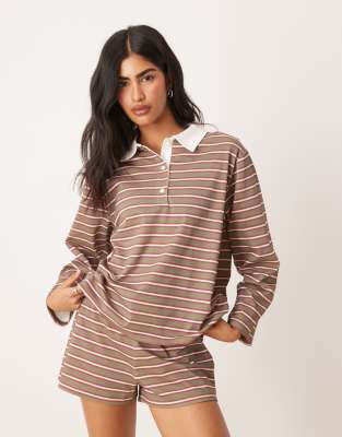 ASOS DESIGN - Rechte rugby polotop met strepen in olijfkleur, deel van co-ord set - view 1