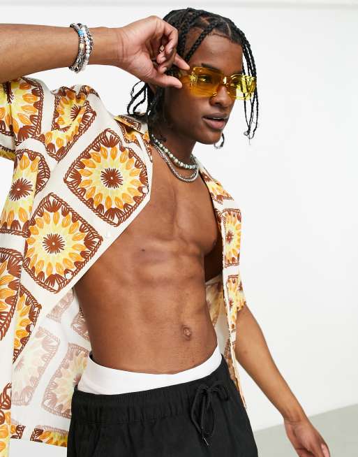 ASOS DESIGN – Rechteckige Oversized-Sonnenbrille in Kristallgelb mit gelben Gläsern, 2 von 4