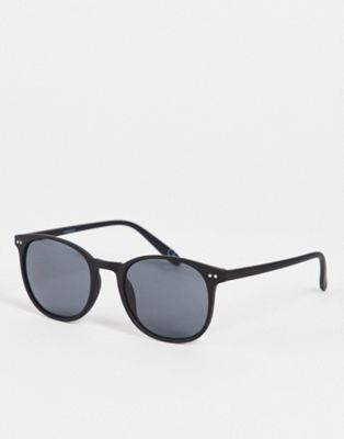 ASOS DESIGN round sunglasses in matte black with smoke lens