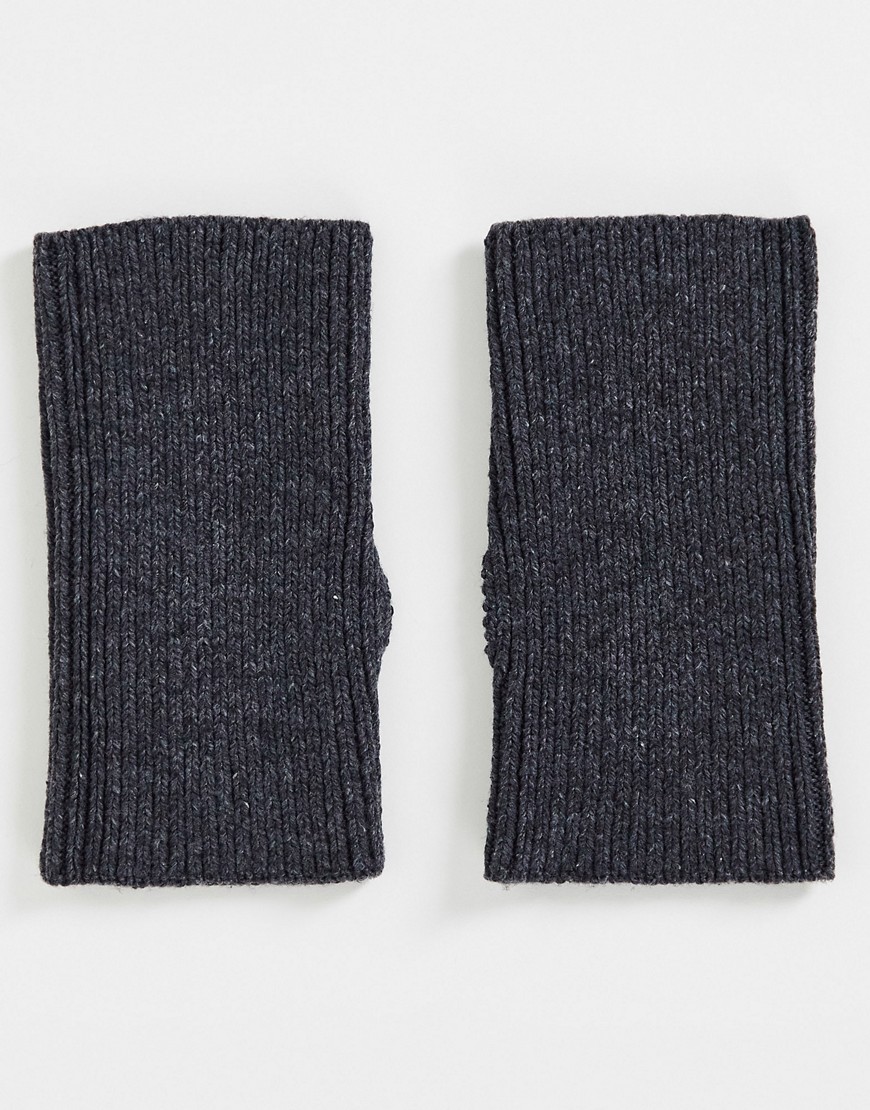 ASOS DESIGN recycled palm warmer gloves in charcoal-Grey