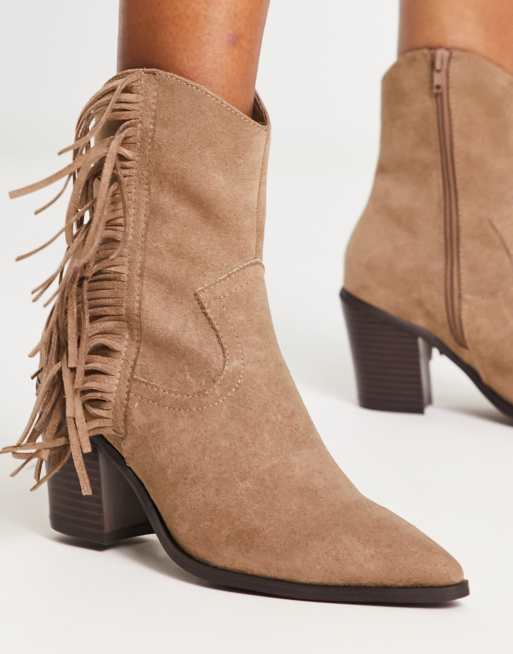 ASOS DESIGN – Redwood – Western-Stiefel aus Mikro-Wildleder in Taupe mit Fransen, 3 von 4