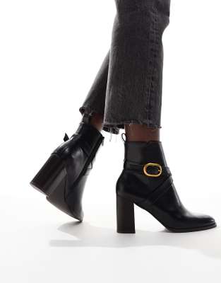 ASOS DESIGN - Regan - Stiefeletten in Schwarz mit halbhohem Absatz und Schnallendetail