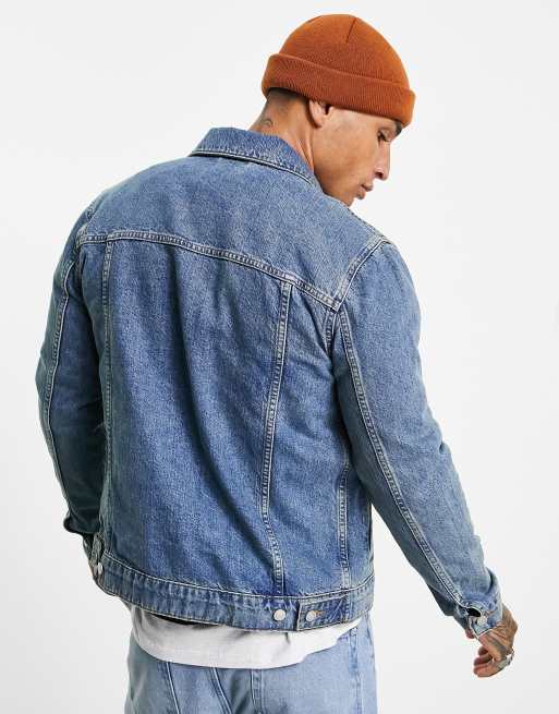 ASOS DESIGN regular denim jacket in mid wash, 2 of 4