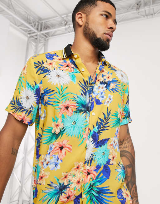 ASOS DESIGN - Regular-fit gebloemd overhemd in geel met geribbelde kraag