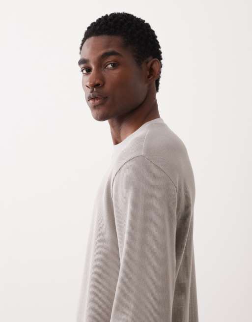 ASOS DESIGN – Regular-Fit-Langarmshirt in Steinbeige mit Waffelstruktur, 4 von 5