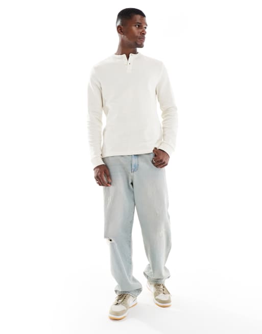 ASOS DESIGN regular fit long sleeve T-shirt with henley neck in cream waffle, 2 of 5