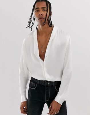 ASOS DESIGN - Regular-fit satijnen overhemd met sjaalkraag in wit