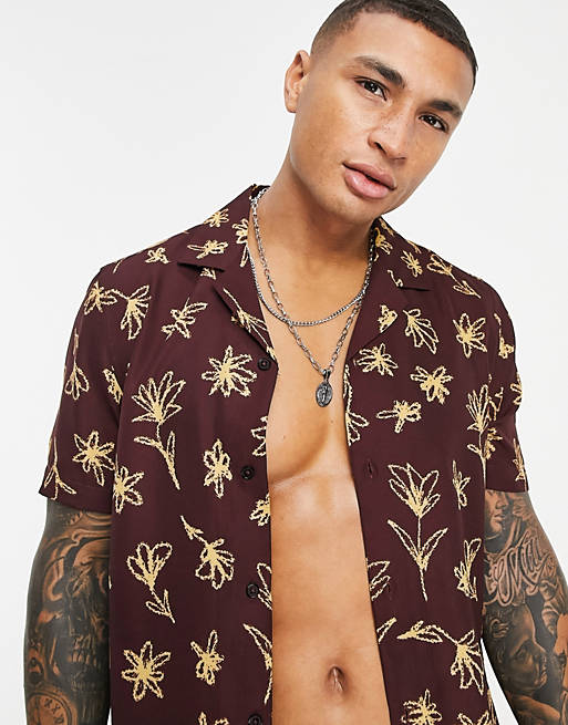 Men regular fit shirt in burgundy scribble floral 