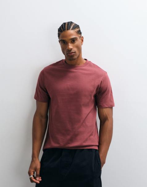 ASOS DESIGN regular fit T-shirt i burgundy - view 1