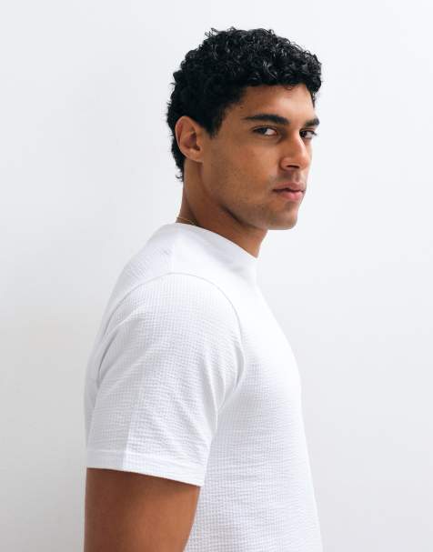 ASOS DESIGN regular fit t-shirt i vit seersucker - view 1