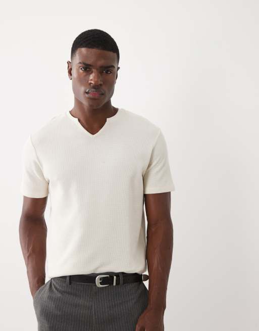 ASOS DESIGN – Regular-Fit-T-Shirt in Cremeweiß mit Waffelstruktur und eingekerbtem Ausschnitt, 4 von 5