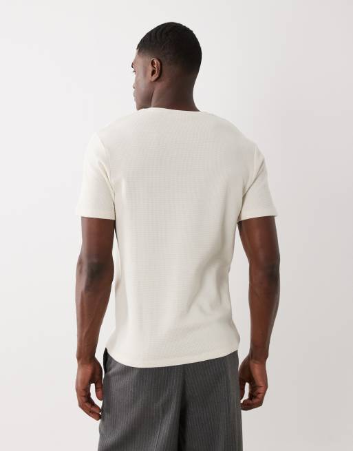 ASOS DESIGN – Regular-Fit-T-Shirt in Cremeweiß mit Waffelstruktur und eingekerbtem Ausschnitt, 5 von 5