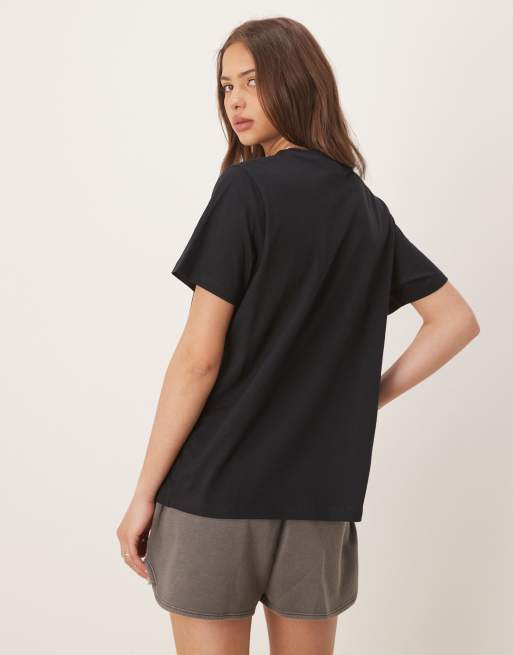 ASOS DESIGN - Regular-fit T-shirt met ronde hals in zwart, 3 van 4