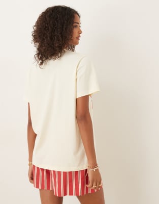 Asos Design Regular Fit T-shirt With Ciao Graphic In White