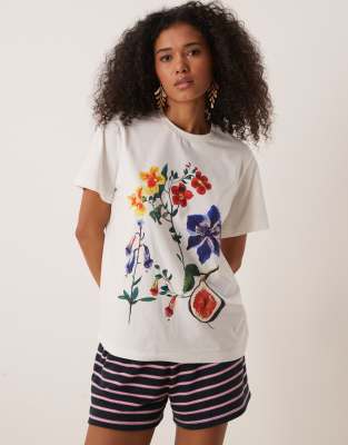 Asos Design Regular Fit T-shirt With Floral Fig Graphic