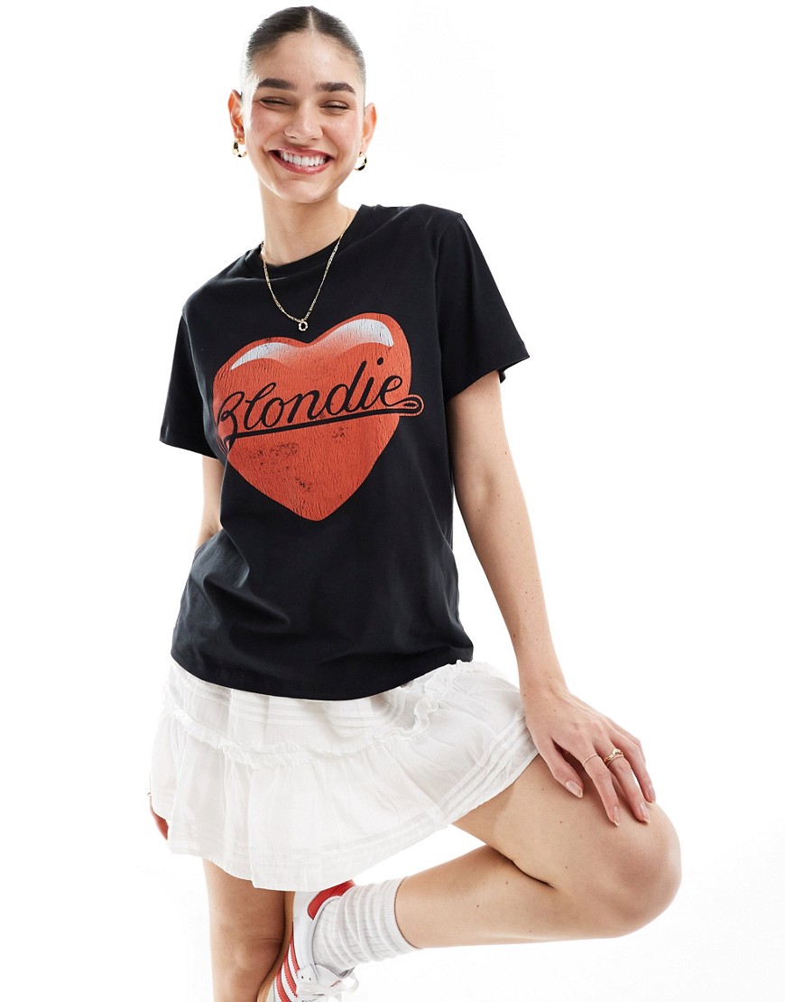 ASOS DESIGN regular fit tee with Blondie heart licence graphic in black