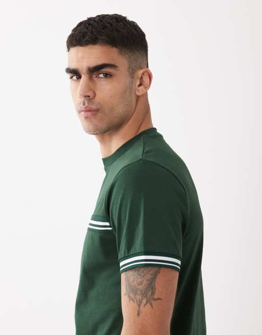 ASOS DESIGN – Regulär geschnittenes T-Shirt in Dunkelgrün mit Kontrastdetails, 3 von 5