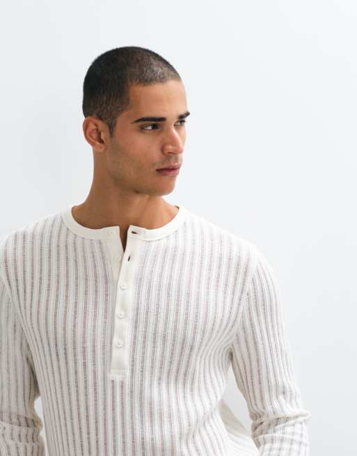 ASOS DESIGN regular langærmet henley T-shirt i hvidt tekstureret stof, 3 af 5