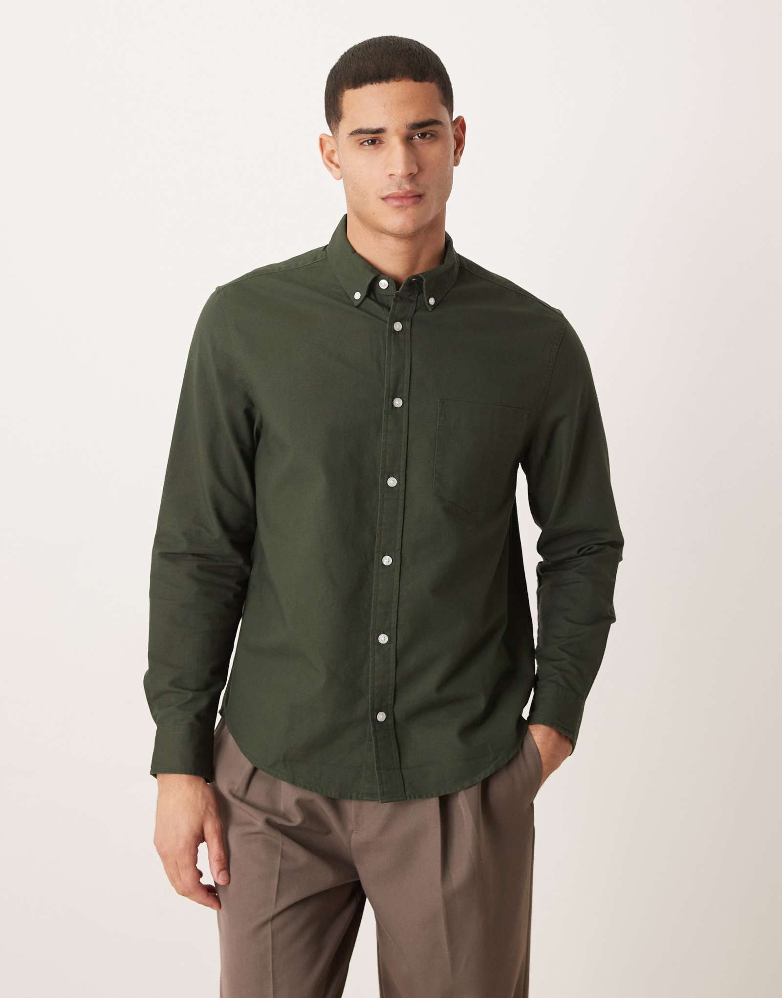 Обычная оксфордская рубашка ASOS DESIGN темно-зеленого цвета