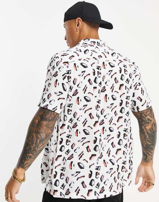 ASOS DESIGN regular revere animal skin paintstroke spot shirt in white, 2 of 4