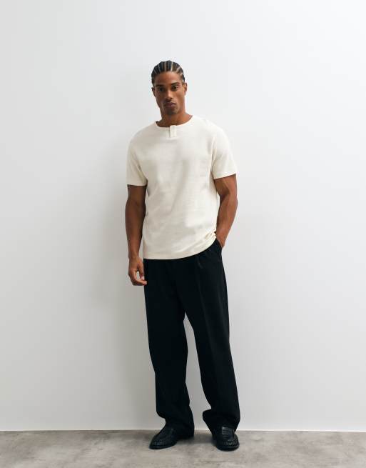 ASOS DESIGN regular t-shirt with short henley neck in cream waffle, 2 of 10
