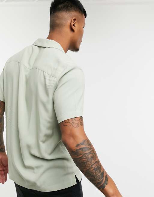ASOS DESIGN regular viscose shirt with revere collar in green, 2 of 4