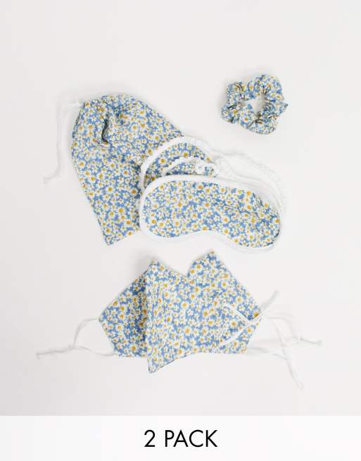 ASOS DESIGN - Reiskit met 2 mondkapjes met bijpassende scrunchie en oogmasker in meerdere kleuren