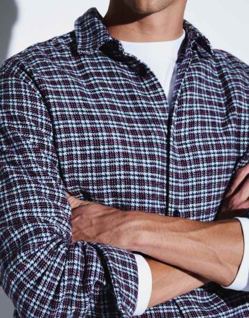 ASOS DESIGN relaxed check shirt with stepped hem in navy, 3 of 5