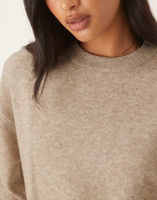 ASOS DESIGN longline crew neck jumper in rye