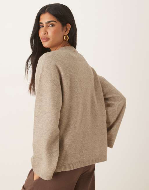 ASOS DESIGN longline crew neck jumper in rye
