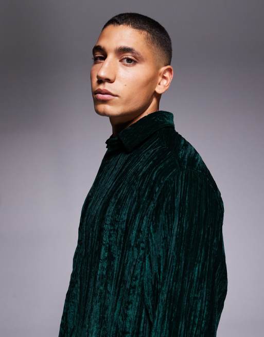 ASOS DESIGN relaxed crinkle velvet shirt in dark green, 5 of 5