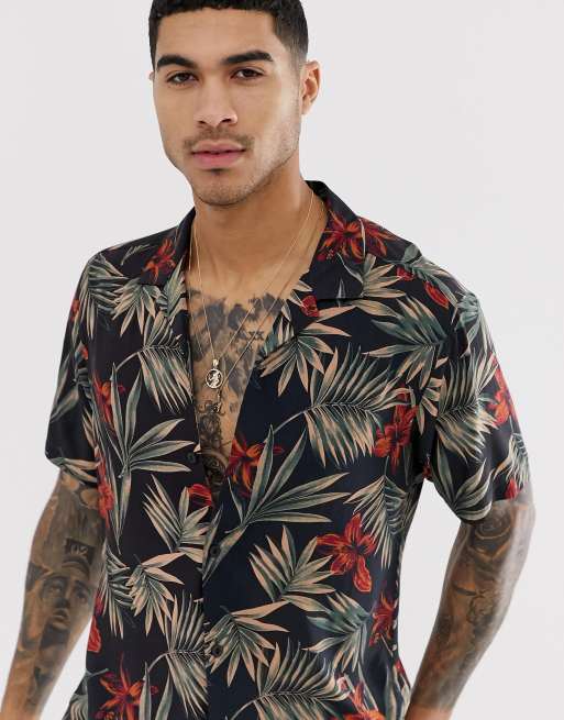 ASOS DESIGN Curve hawaiian shirt in leaf print