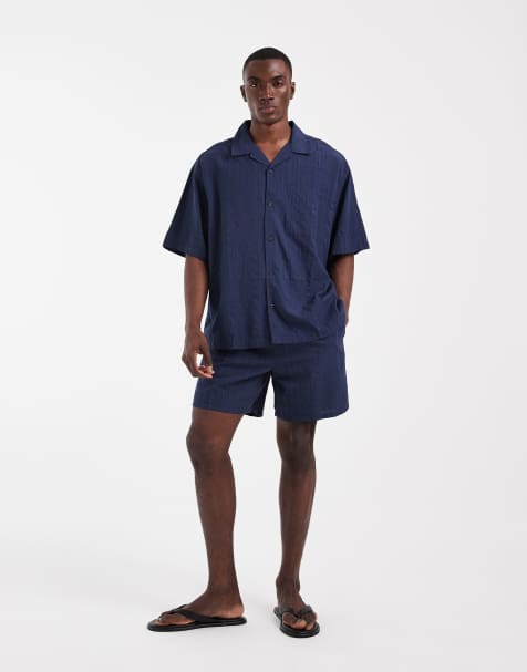 ASOS DESIGN – Relaxed-Fit-Hemd aus Seersucker in Marineblau mit Reverskragen, Kombiteil - view 1